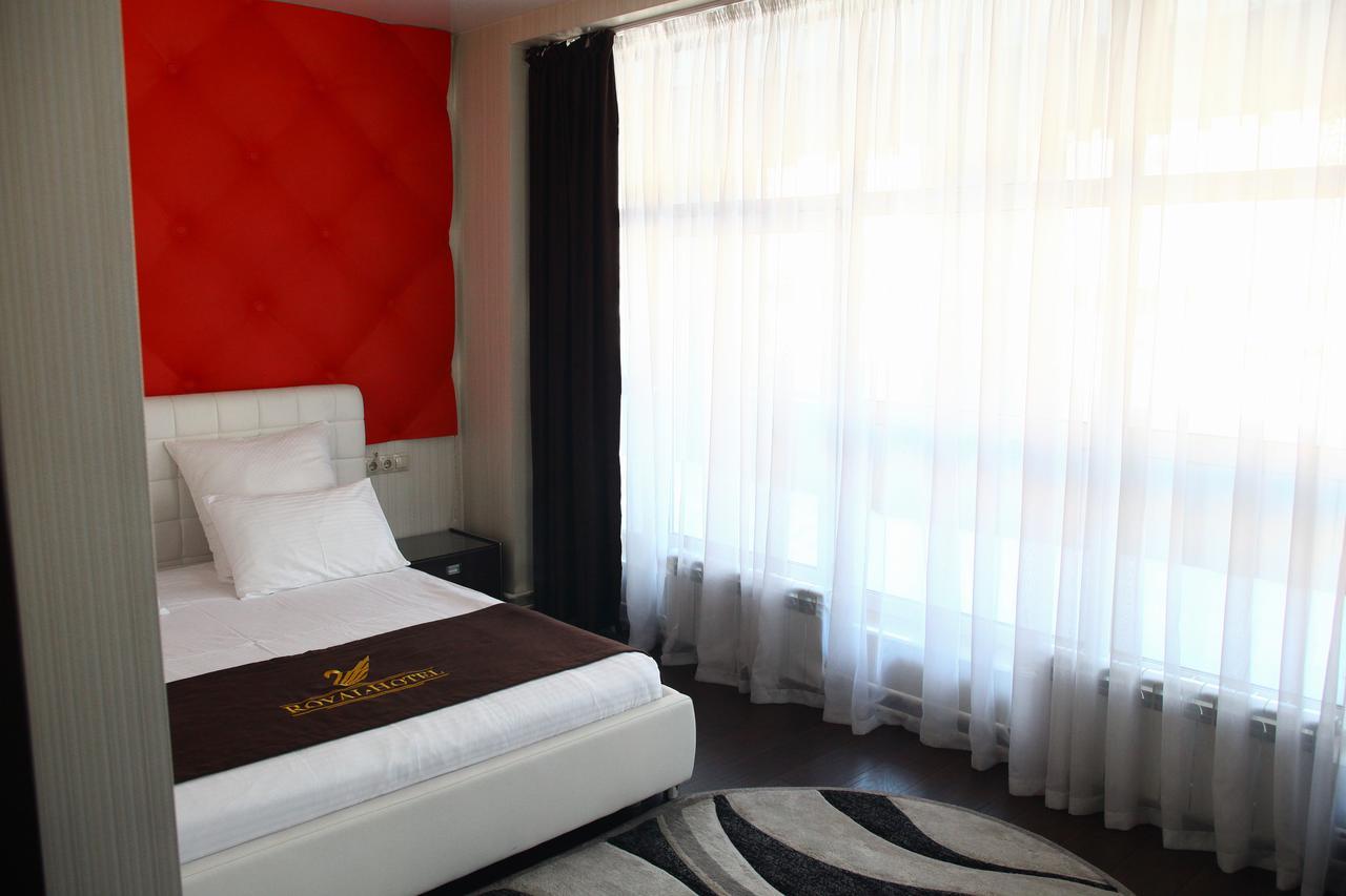 Royal Hotel Novokuznetsk Ngoại thất bức ảnh